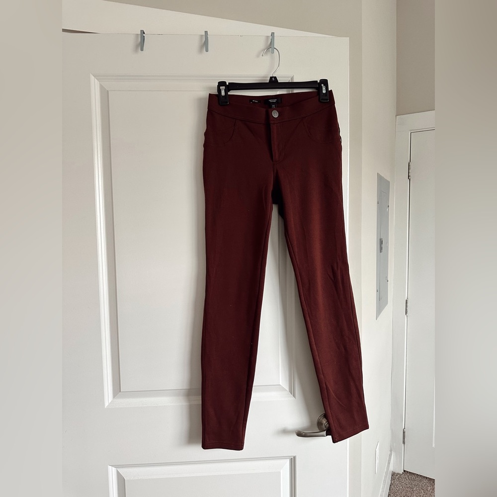 Simply Vera Brown Pull On Pants